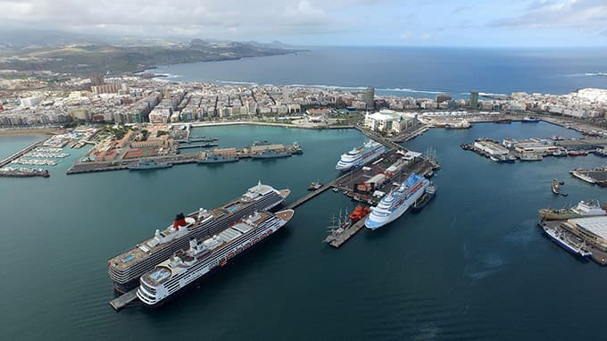 Traer coche de Canarias a Baleares